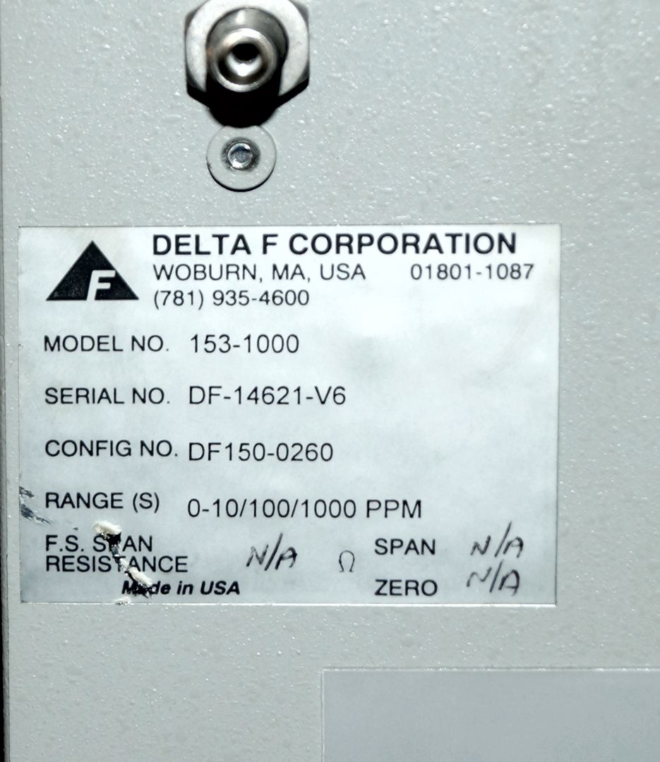 delta F oxygen Analyzer